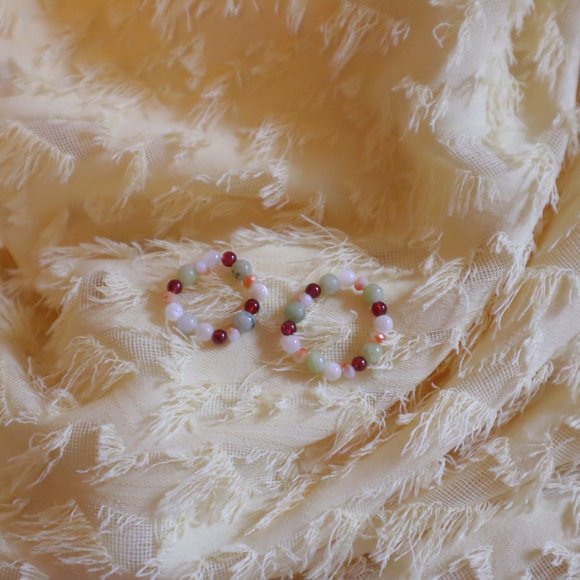 Mixed Stone Beaded Ring - Picture 7 of 12